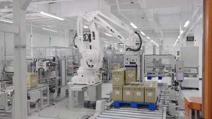 实力冠军！华宝新能电小二光充户外电源全球销量突破400万台，引领户外数码能源新纪元